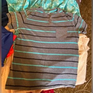 Boys stripped tee size large